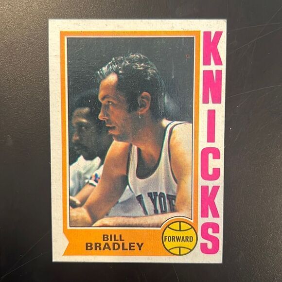 1974-75 Bill Bradley Topps Basketball Card #113 - Picture 1 of 3
